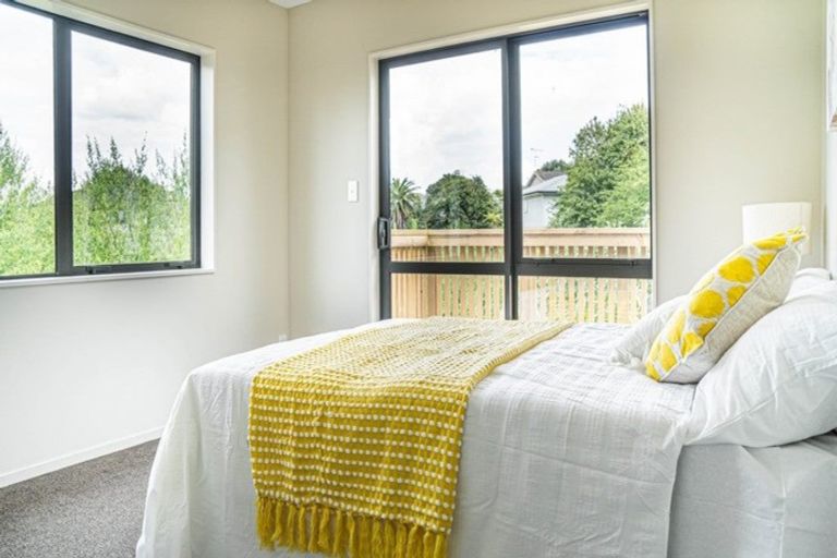 Photo of property in 43a Catkin Crescent, Papatoetoe, Auckland, 2025