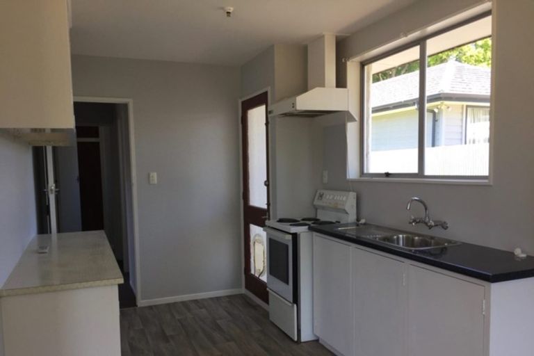 Photo of property in 2/47 Emmett Street, Shirley, Christchurch, 8013