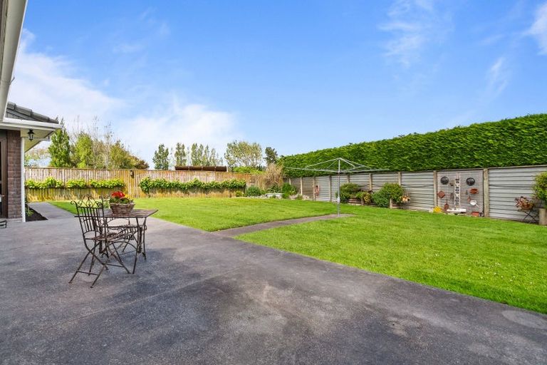 Photo of property in 2923 State Highway 1, Sanson, Palmerston North, 4479