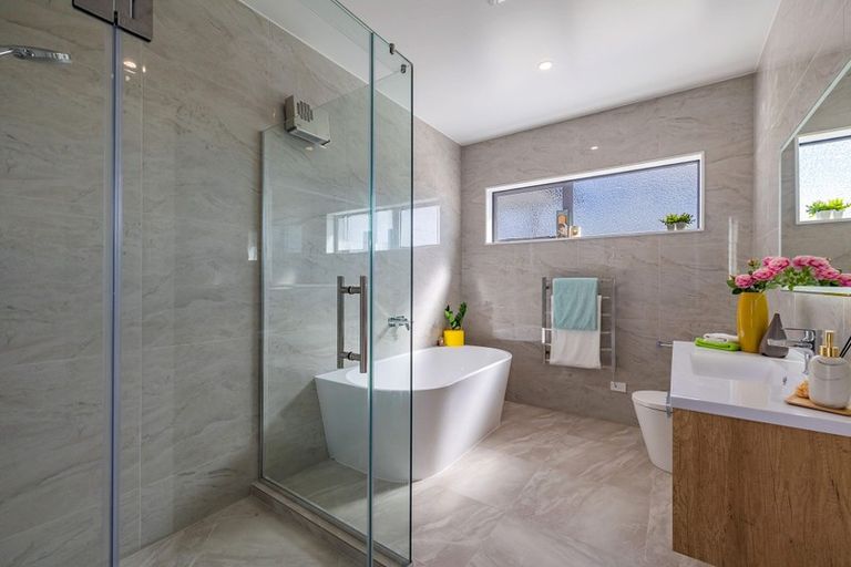 Photo of property in 18 Jeroboam Loop, Kumeu, 0810