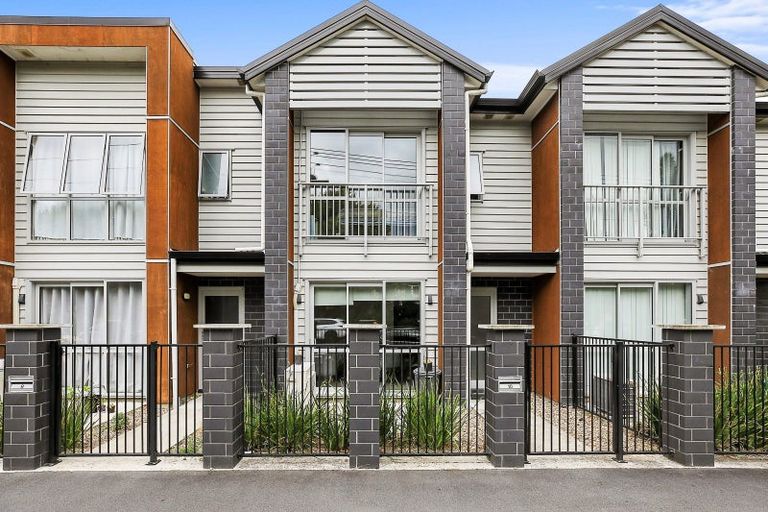 Photo of property in 1/113 Knighton Road, Hillcrest, Hamilton, 3216