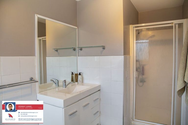 Photo of property in 68 Barbados Drive, Unsworth Heights, Auckland, 0632