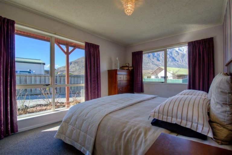 Photo of property in 47 Remarkables Crescent, Frankton, Queenstown, 9300