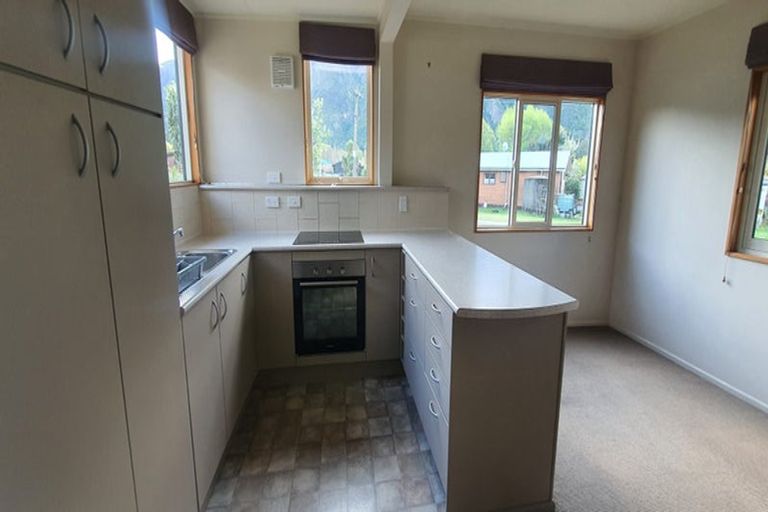 Photo of property in 109 Kent Street, Kingston, Athol, 9793