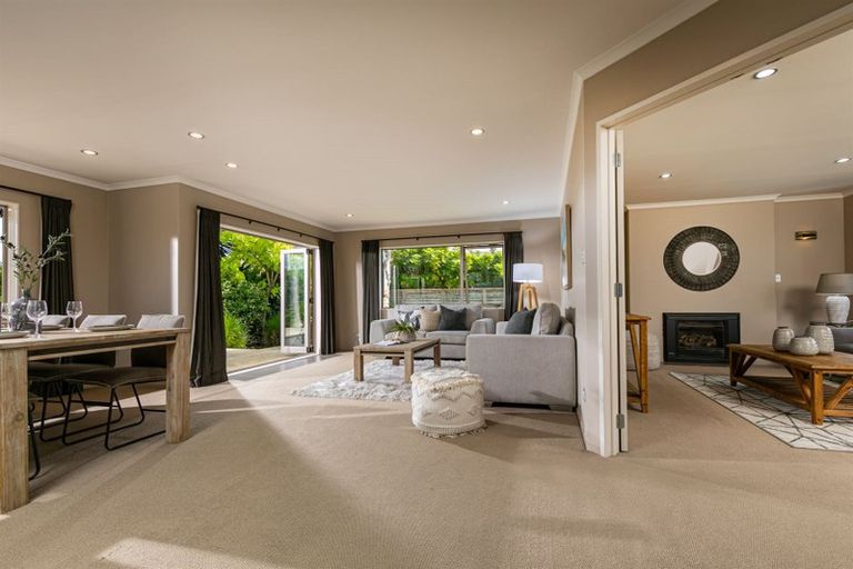 Photo of property in 6 Orchard Lane, Huapai, Kumeu, 0810