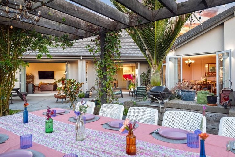 Photo of property in 288 Rimmer Road, Helensville, 0875
