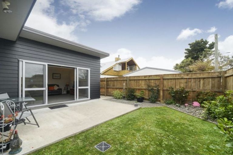 Photo of property in 48 Ward Street, Palmerston North, 4410