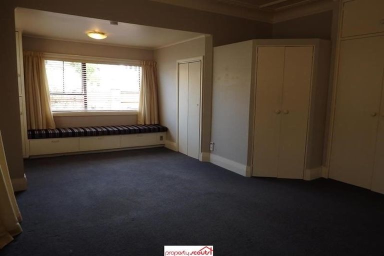 Photo of property in 182 Victoria Road, Saint Clair, Dunedin, 9012