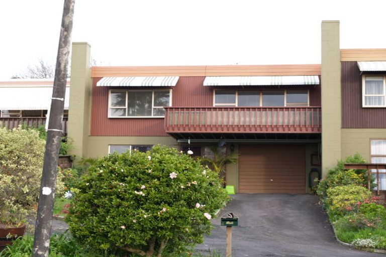 Photo of property in 4 Evelyn Road, Cockle Bay, Auckland, 2014