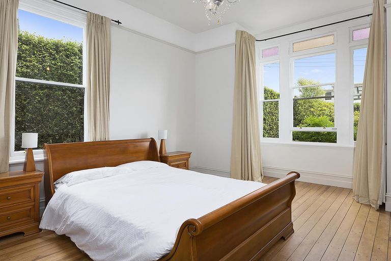 Photo of property in 77 Hawthorn Avenue, Mornington, Dunedin, 9011