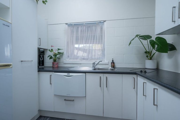 Photo of property in 1/24 Tasman Street, The Wood, Nelson, 7010