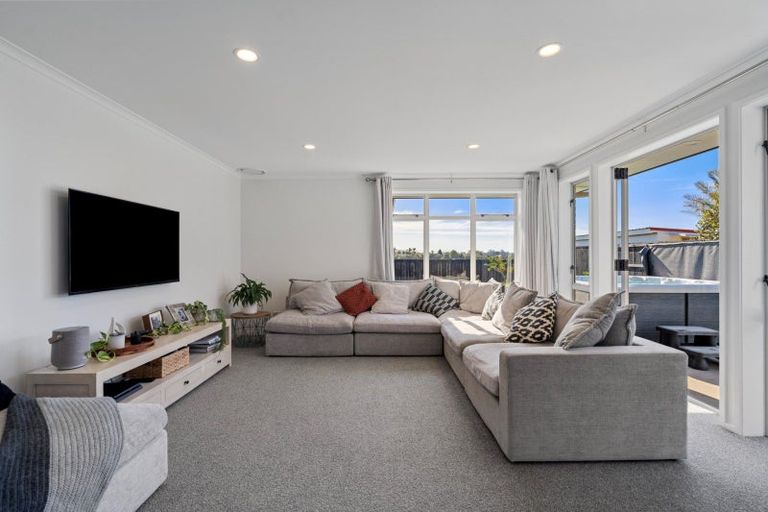 Photo of property in 44 Kakapo Place, Pyes Pa, Tauranga, 3112