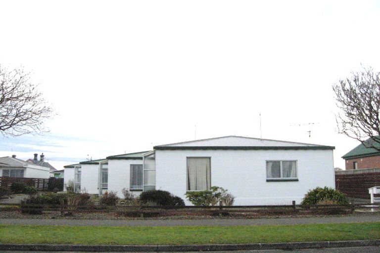 Photo of property in 2/21 Macmaster Street, Richmond, Invercargill, 9810