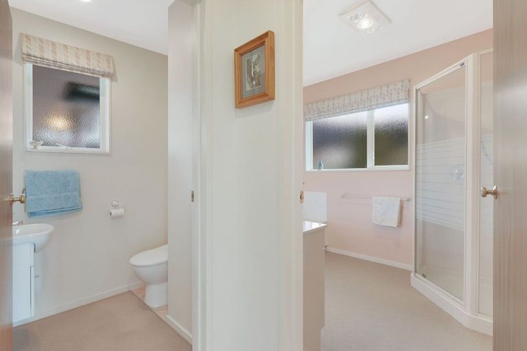 Photo of property in 34 Moana View Road, Waikawa, Picton, 7220