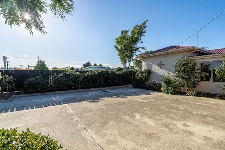 Photo of property in 56 Meldrum Street, Winton, 9720