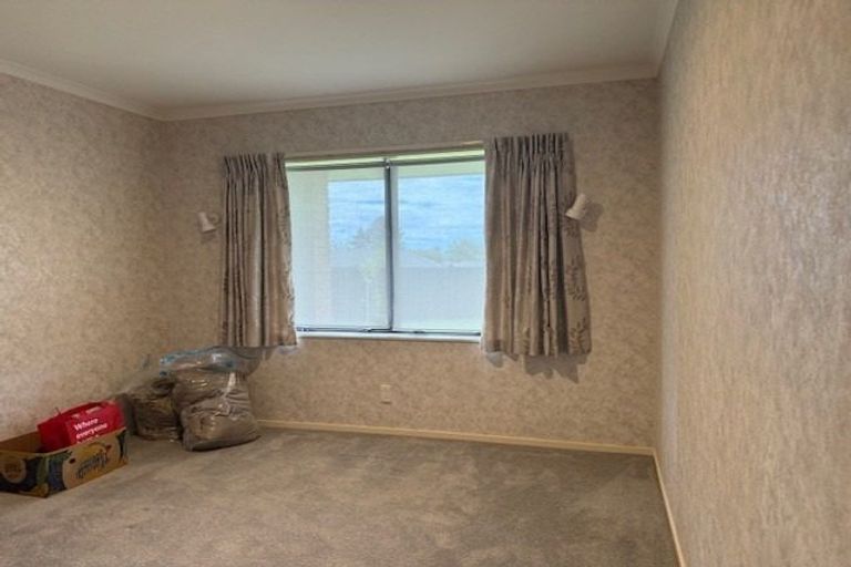 Photo of property in 1 Hinton Place, Pyes Pa, Tauranga, 3112