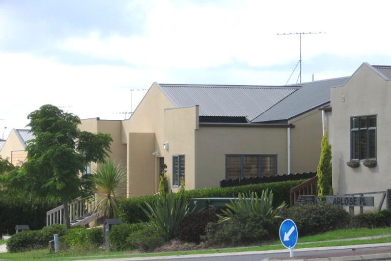 Photo of property in 25 Lazurite Drive, Westgate, Auckland, 0614