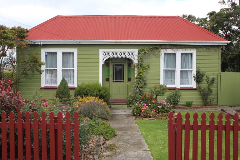 Photo of property in 5 Lea Street, Oamaru North, Oamaru, 9400