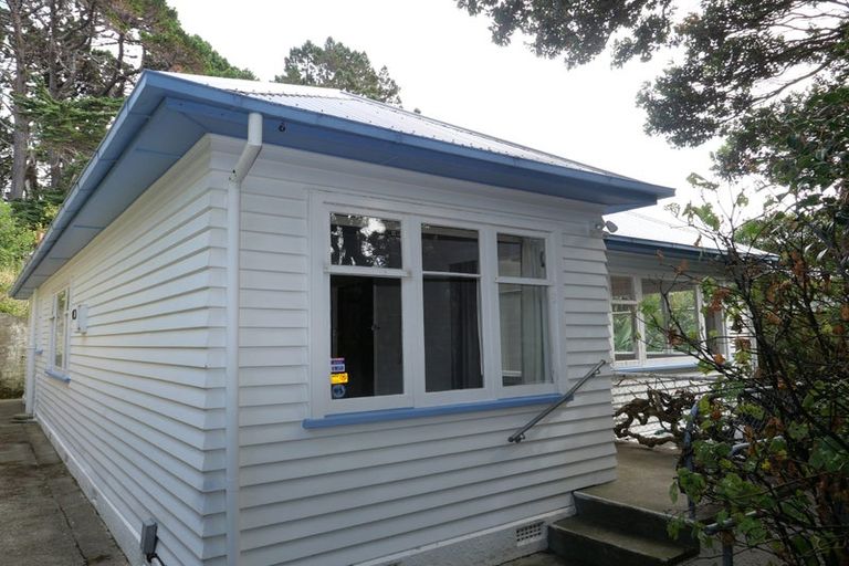 Photo of property in 37 Awa Road, Miramar, Wellington, 6022