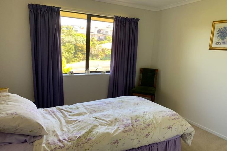 Photo of property in 42 Savoy Road, Orewa, 0931