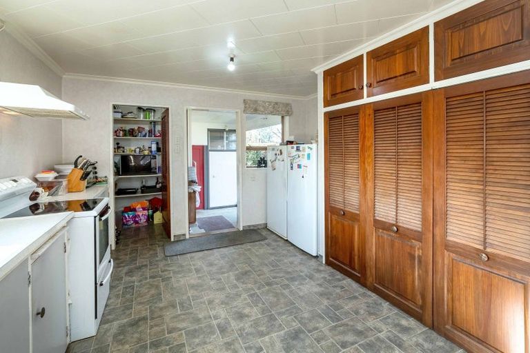 Photo of property in 42 Rhodes Street, Carterton, 5713