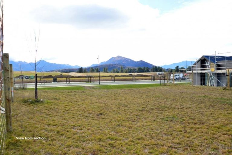 Photo of property in 56 Obelisk Street, Wanaka, 9305
