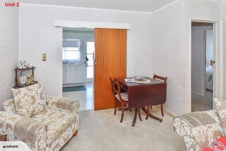 Photo of property in 2/80 Rangitoto Road, Papatoetoe, Auckland, 2025