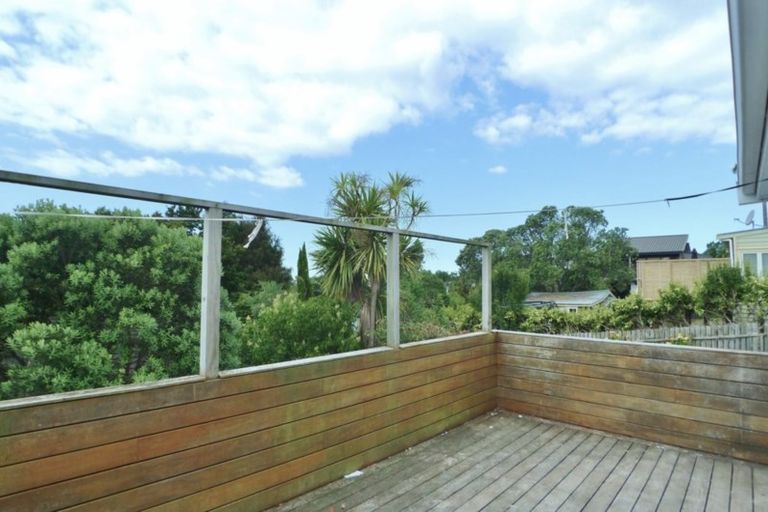 Photo of property in 2/177 Mokoia Road, Birkenhead, Auckland, 0626