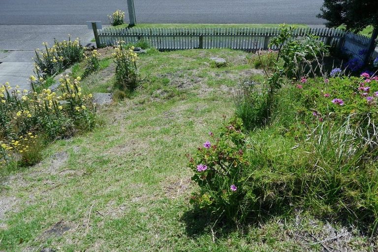 Photo of property in 23 Middlesex Street, Patea, 4520