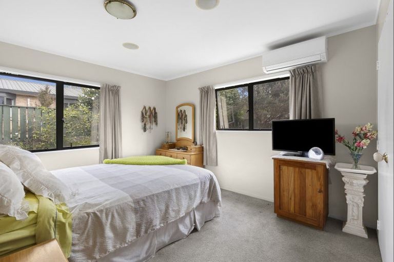 Photo of property in 56 Byron Street, Leamington, Cambridge, 3432