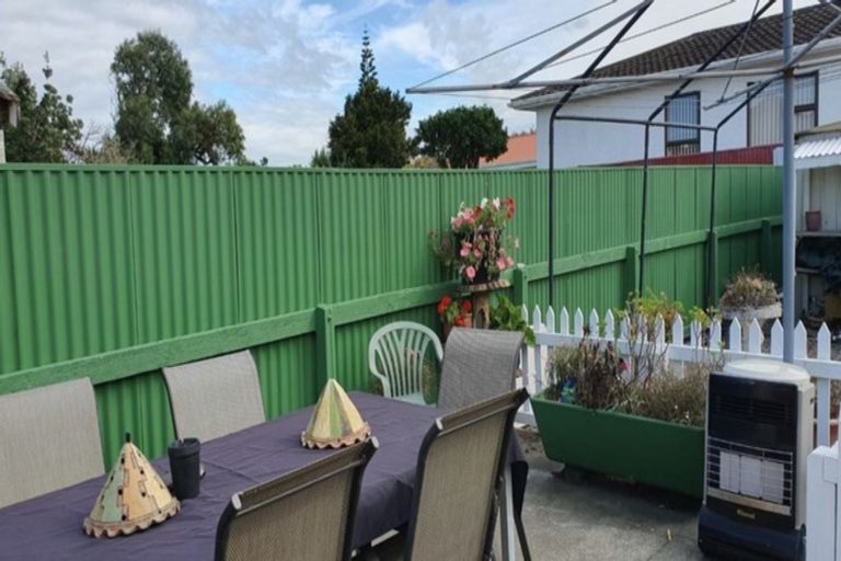 Photo of property in 1b Tawhero Street, Gonville, Whanganui, 4501