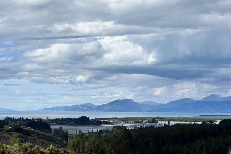 Photo of property in 147 Old Coach Road, Mahana, Upper Moutere, 7173