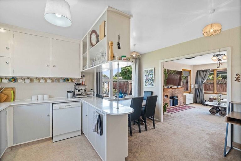 Photo of property in 21 Raleigh Street, Bishopdale, Christchurch, 8053