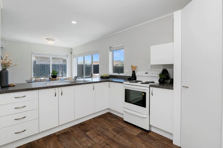 Photo of property in 27 Balmacewen Place, Mount Maunganui, 3116