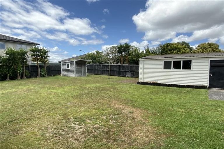 Photo of property in 105 Porchester Road, Papakura, 2110
