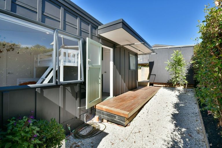 Photo of property in 1/9 Capitol Road, Matakatia, Whangaparaoa, 0930