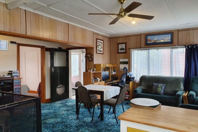 Photo of property in 31 Murray Place, Lake Tekapo, 7999