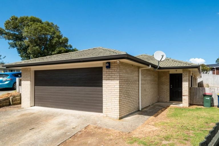 Photo of property in 57b Sabulite Road, Kelston, Auckland, 0602