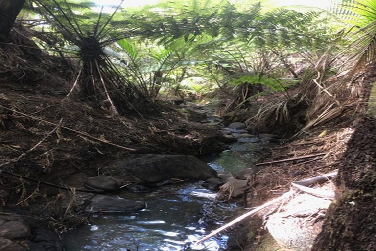 Photo of property in 455 Tuateawa Road, Tuateawa, Coromandel, 3583