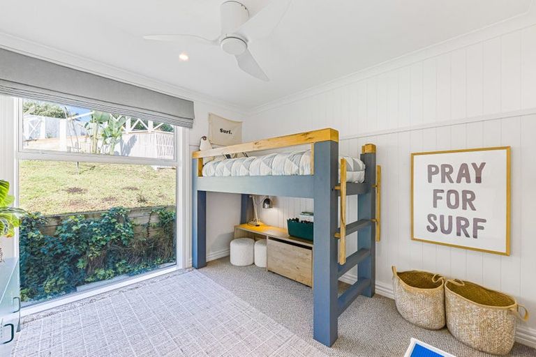 Photo of property in 7 Odlin Lane, Red Beach, 0932