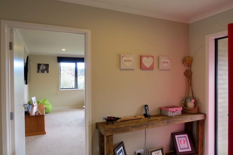 Photo of property in 150 Beech Lane, Coromandel, 3506