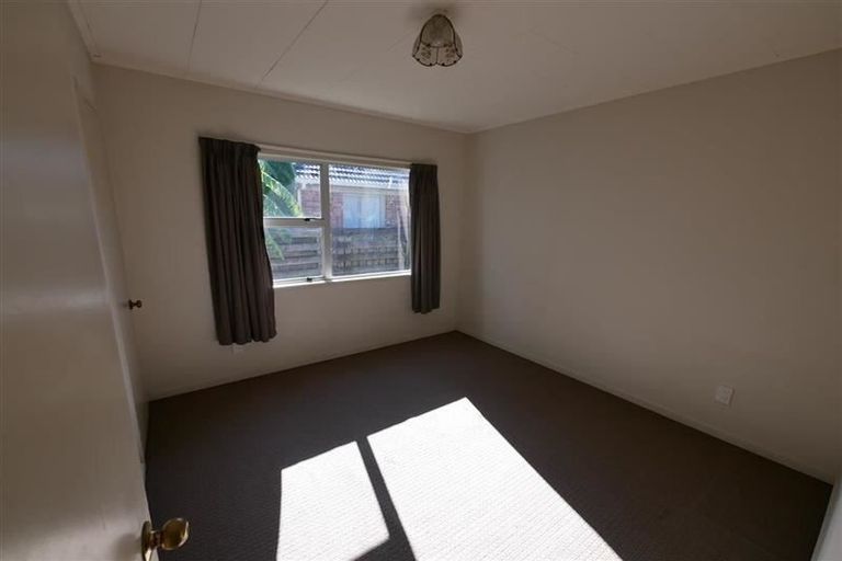 Photo of property in 2/107 Russell Road, Manurewa, Auckland, 2102