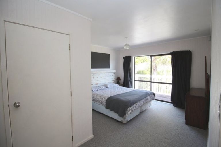 Photo of property in 109 Puriri Place, Matarangi, Whitianga, 3592