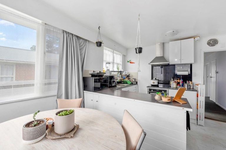 Photo of property in 19 Harold Crescent, Fordlands, Rotorua, 3015