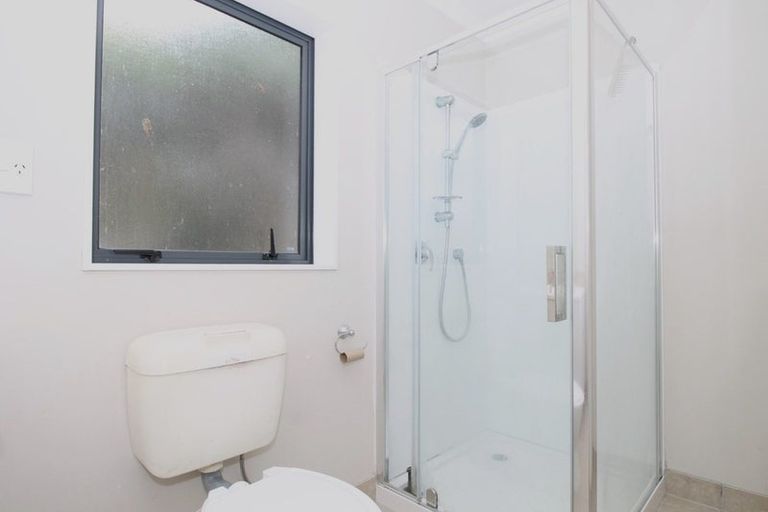 Photo of property in 6 Goh Place, Manurewa, Auckland, 2105