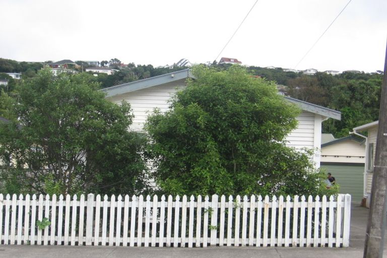 Photo of property in 11 Earp Street, Johnsonville, Wellington, 6037