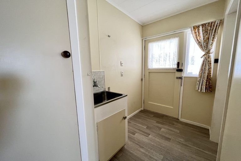 Photo of property in 2/307 Yarrow Street, Richmond, Invercargill, 9810