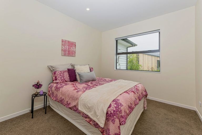 Photo of property in 4 Vintry Drive, Kumeu, 0810