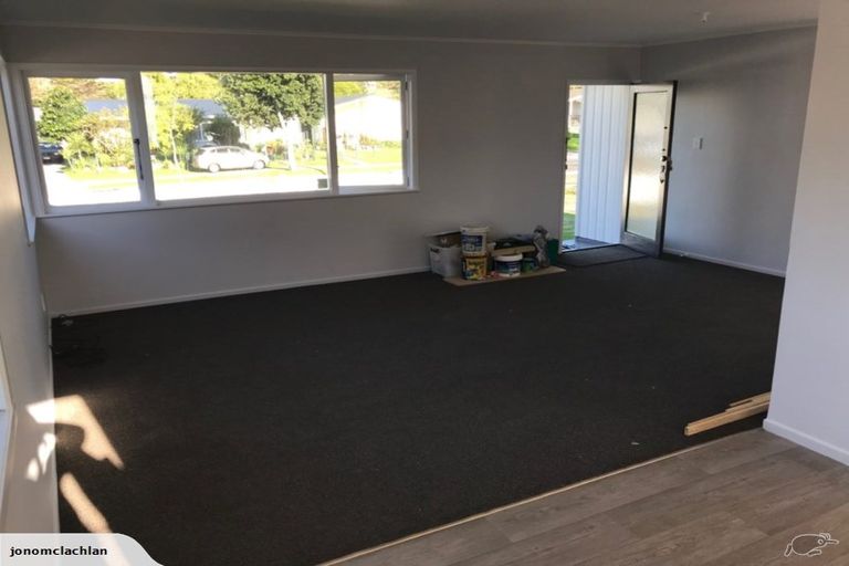 Photo of property in 12 Mascot Avenue, Mangere, Auckland, 2022