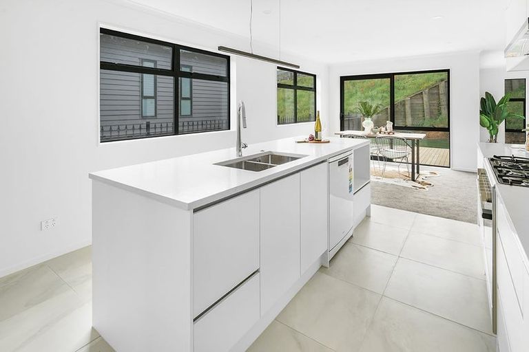 Photo of property in 11 Oku Close, Hillcrest, Hamilton, 3216